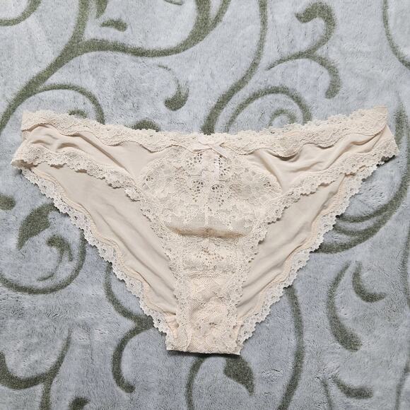 Victoria's Secret Other - Victoria's Secret Cheekini bikini panties size L